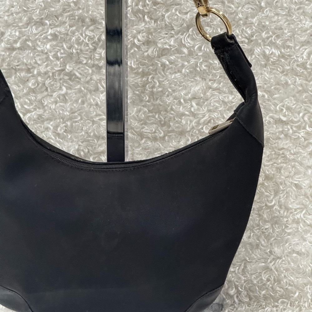 Gucci Black Hobo Bag with Gold Hardware - Picture 3 of 16